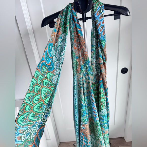 Colorful Patterned Maxi Dress - Picture 8 of 8